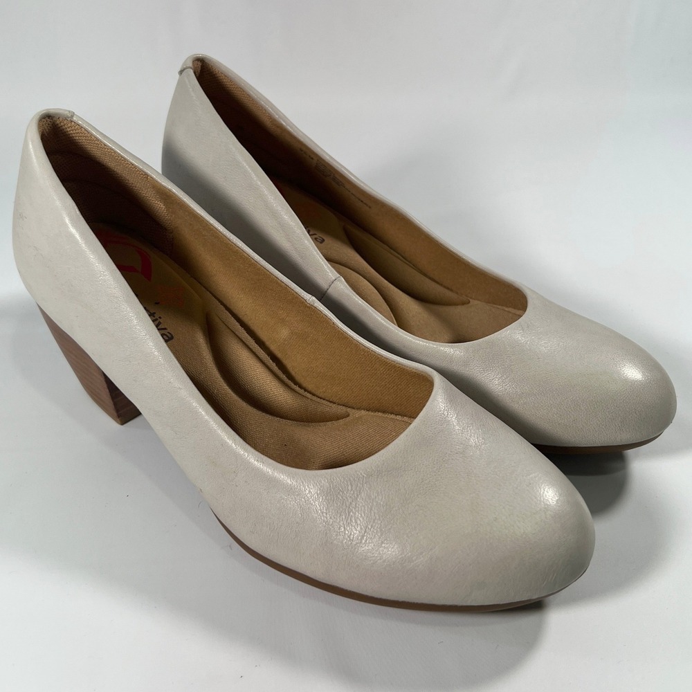 Comfortiva Amora Women's Tapioca Grey Leather Block Heel‎ Comfort Pumps 9.5M